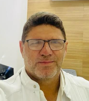 Dr. Luiz